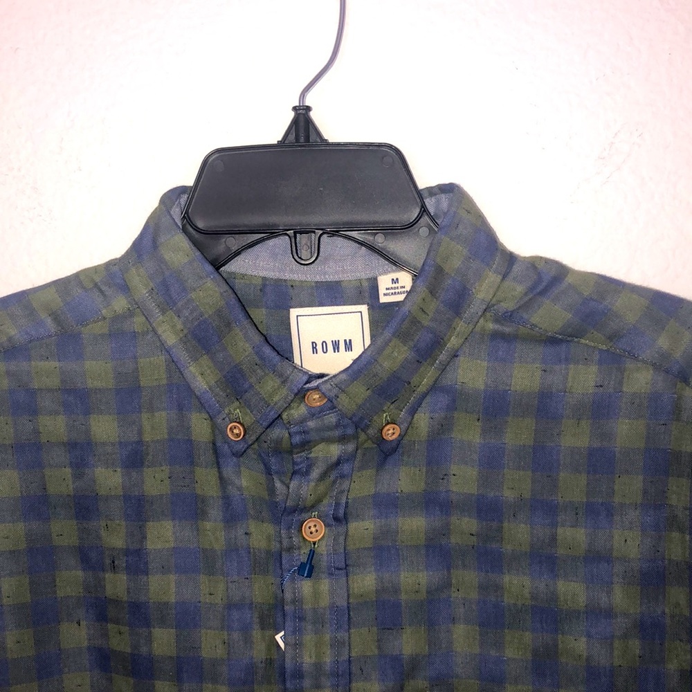Men’s Size M olive and blue checked shirt.